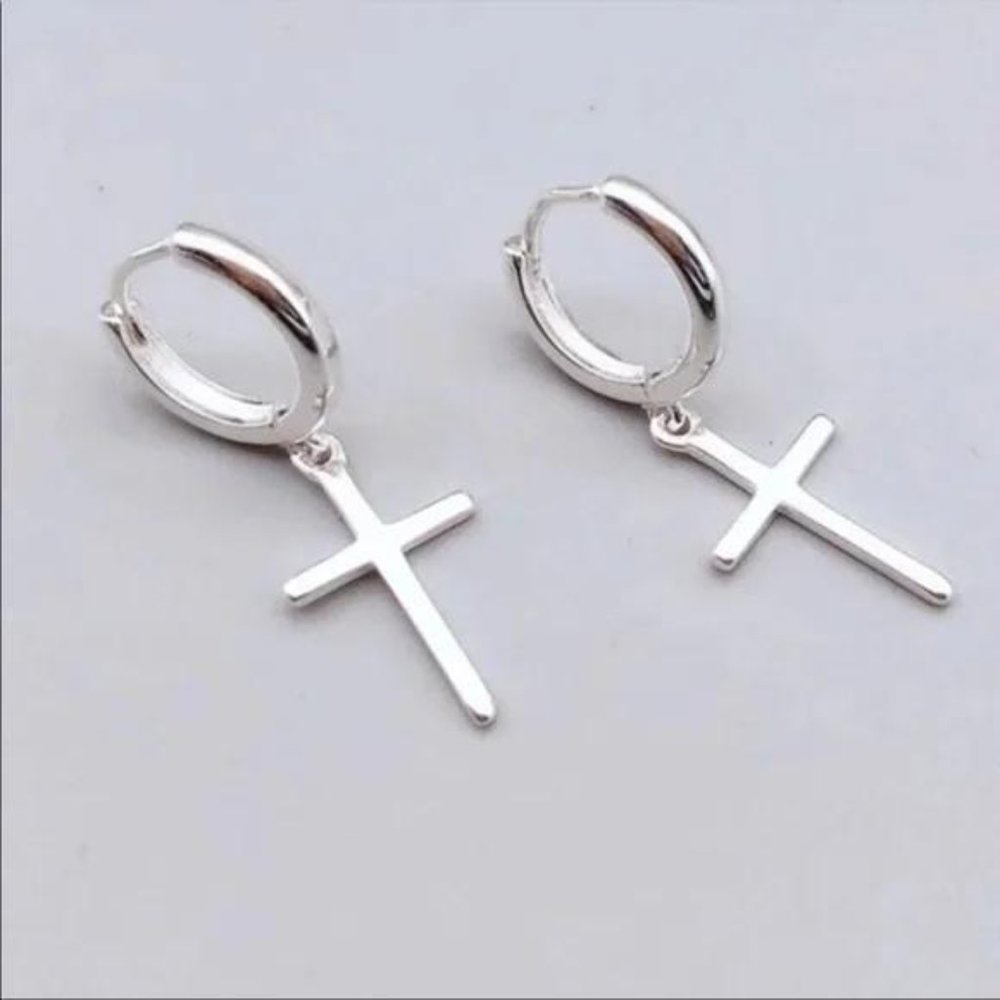 925 STERLING SILVER CROSS HOOP EARRINGS, NICE EARRINGS, CUTE EARRINGS - Picture 3 of 6
